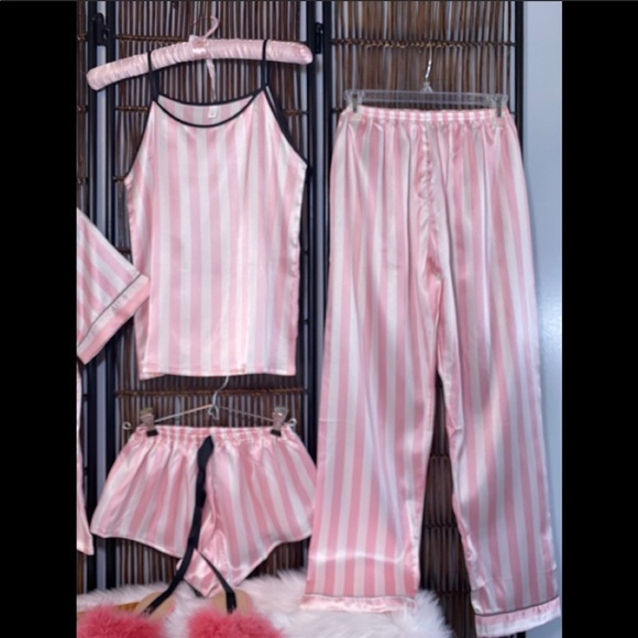 New Pajamas, Set, Silky, Smooth, 4 piece set, Brand New, new pajama set - Picture 12 of 14